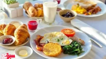 أطعمة لا تتناولها على معدة فارغة.. خطأ صباحي شائع يهدد صحة جهازك الهضمي